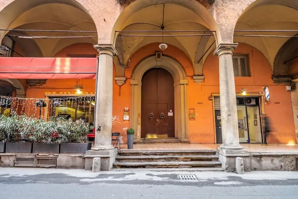 Apartment Ab Plus - Via San Felice 6 Bologna